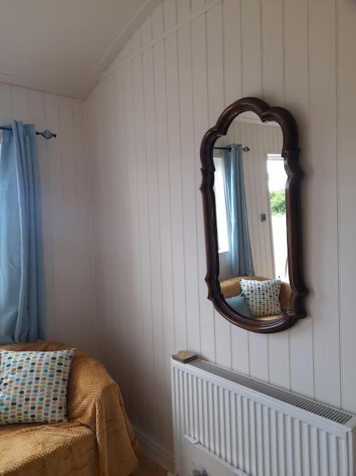 Dinky'S Den Apartman Coverack Kültér fotó